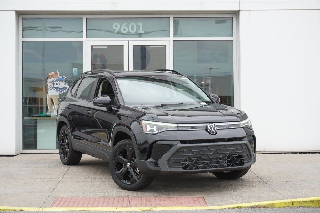 2027 Volkswagen Taos 1.5T SE Black