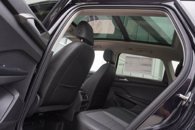 2027 Volkswagen Taos 1.5T SE Black