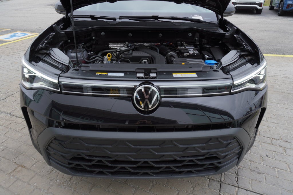 2027 Volkswagen Taos 1.5T SE Black