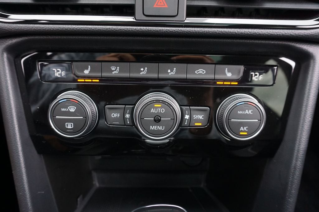 2023 Volkswagen Taos 1.5T SEL