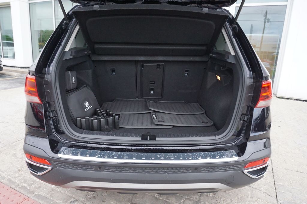 2023 Volkswagen Taos 1.5T SEL