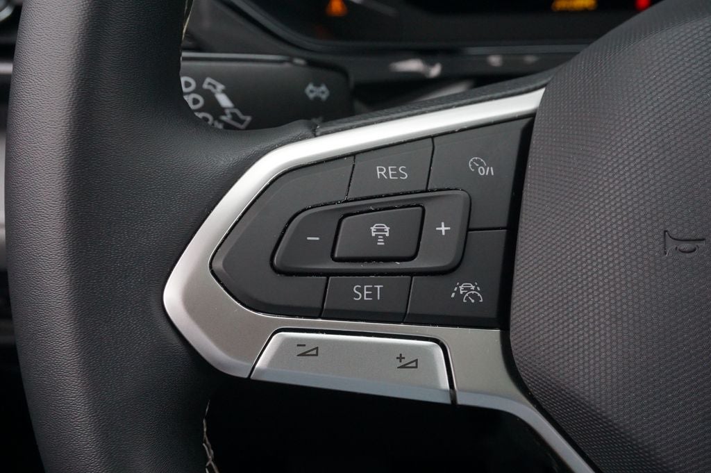 2023 Volkswagen Taos 1.5T SEL
