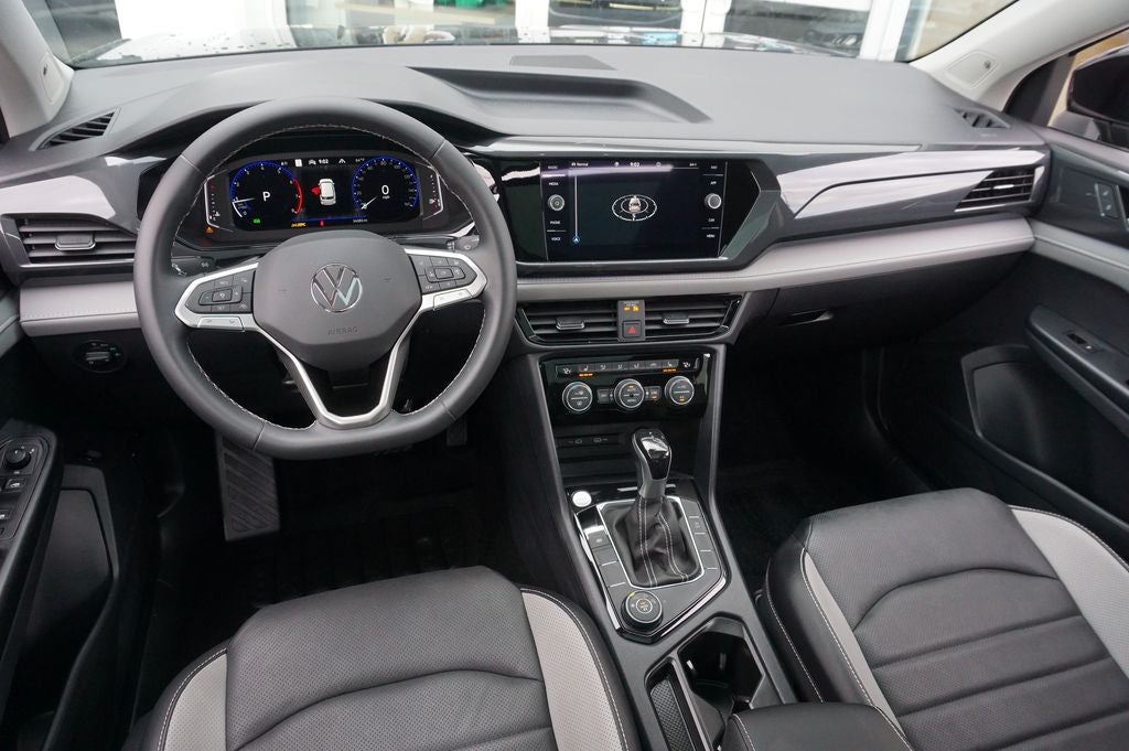2023 Volkswagen Taos 1.5T SEL