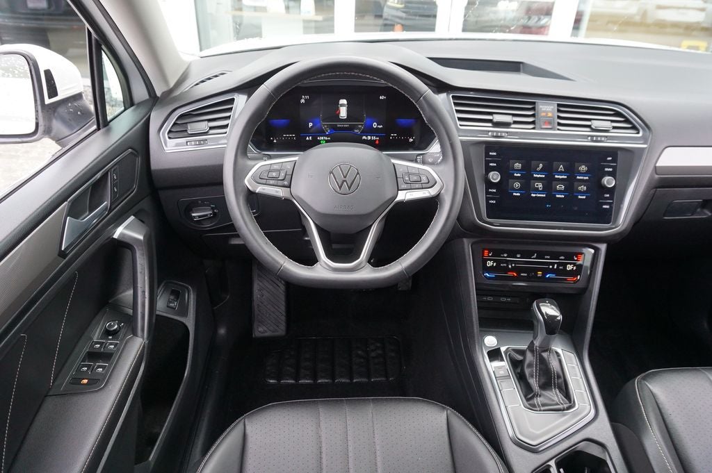 2023 Volkswagen Tiguan 2.0T SE