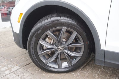 2023 Volkswagen Tiguan 2.0T SE