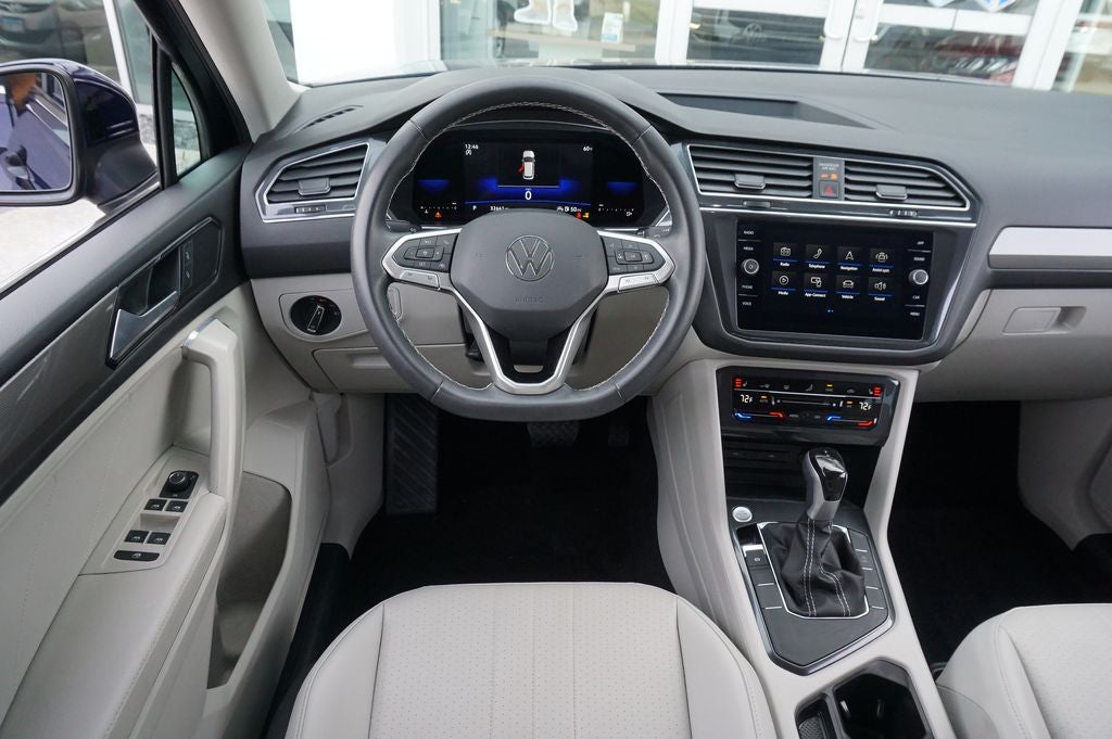 2023 Volkswagen Tiguan 2.0T SE