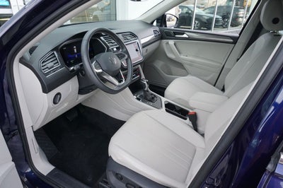 2023 Volkswagen Tiguan 2.0T SE
