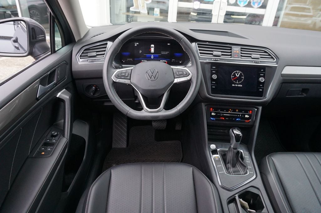 2023 Volkswagen Tiguan 2.0T SE