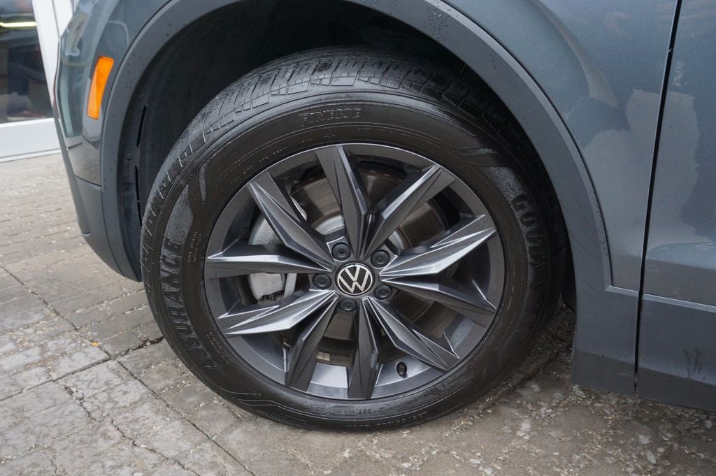 2023 Volkswagen Tiguan 2.0T SE