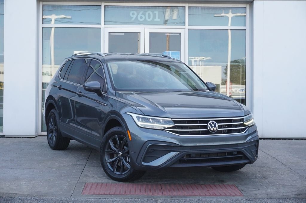 2023 Volkswagen Tiguan 2.0T SE