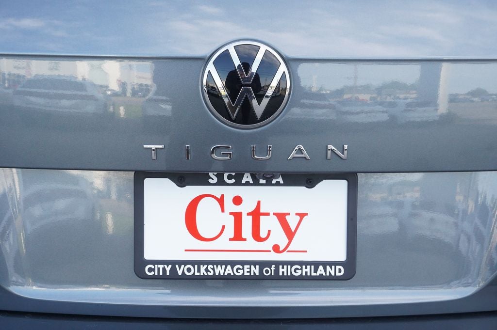 2023 Volkswagen Tiguan 2.0T SE
