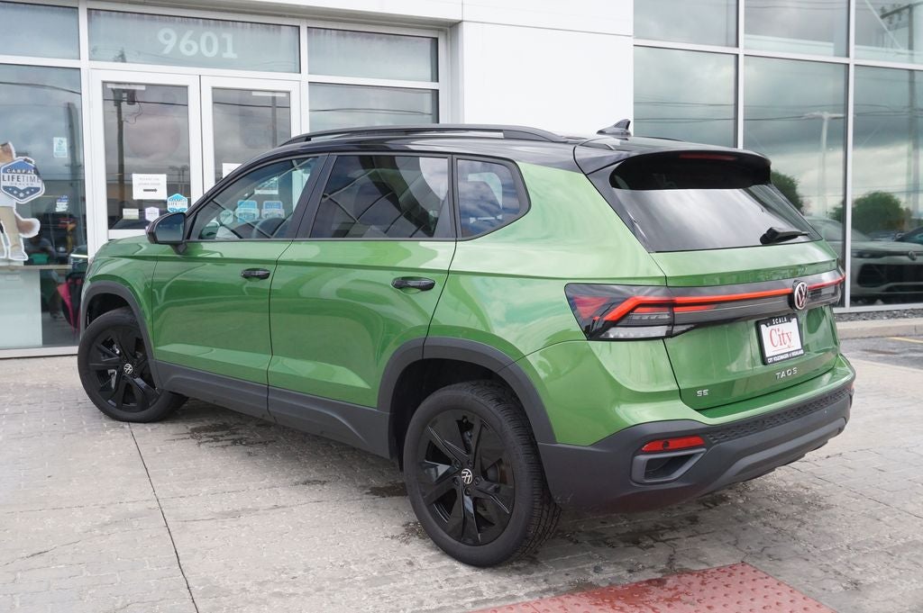 2025 Volkswagen Taos 1.5T SE Black