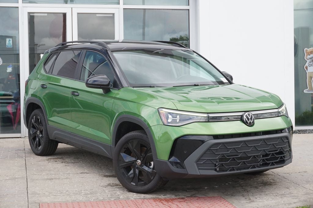 2025 Volkswagen Taos 1.5T SE Black