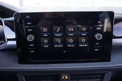 2025 Volkswagen Taos 1.5T SE Black