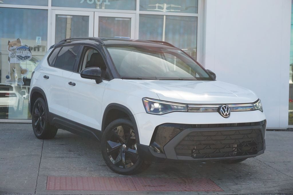2025 Volkswagen Taos 1.5T SE Black