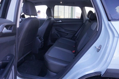 2025 Volkswagen Taos 1.5T SE Black