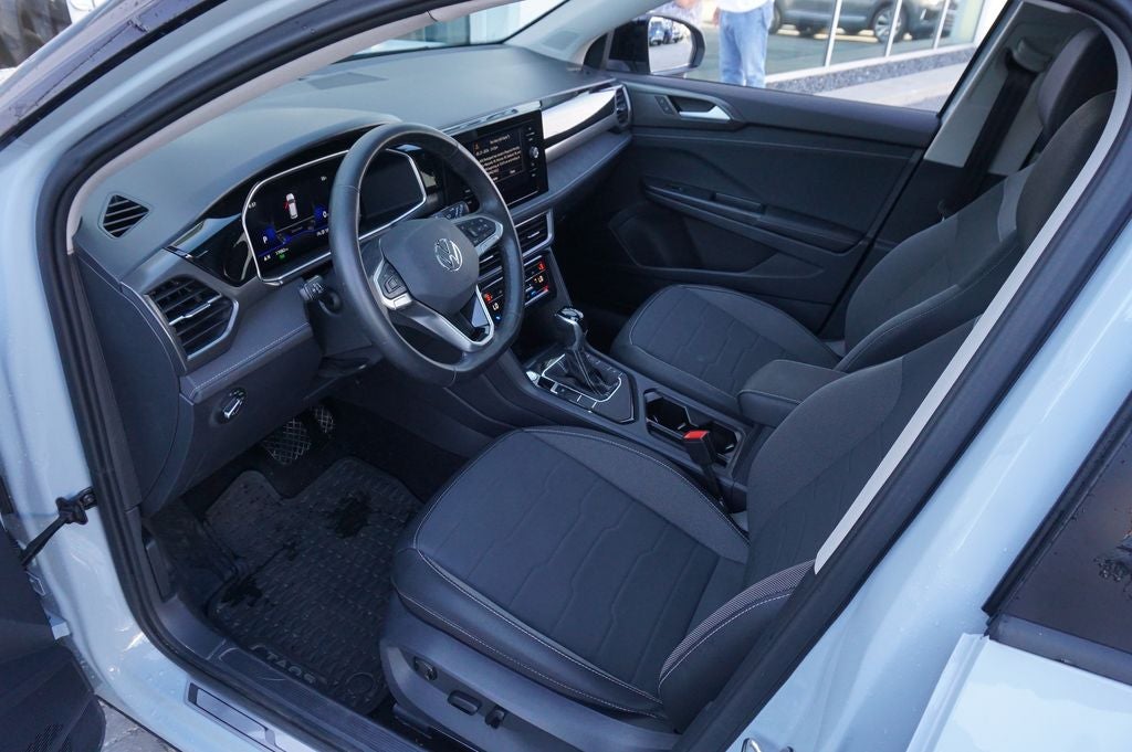 2025 Volkswagen Taos 1.5T SE Black