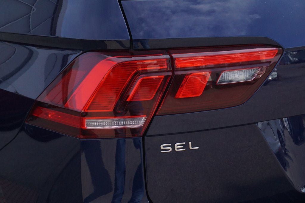 2023 Volkswagen Tiguan 2.0T SEL R-Line