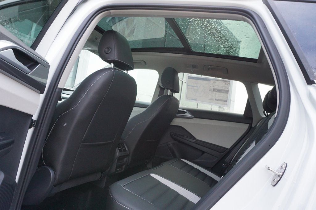 2026 Volkswagen Taos 1.5T SEL