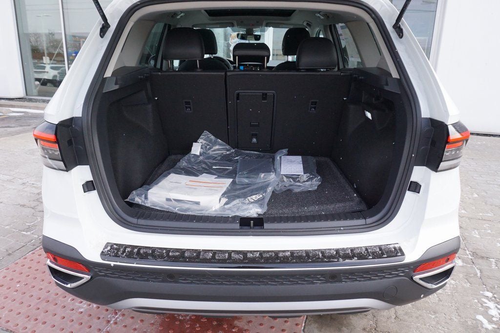 2026 Volkswagen Taos 1.5T SEL