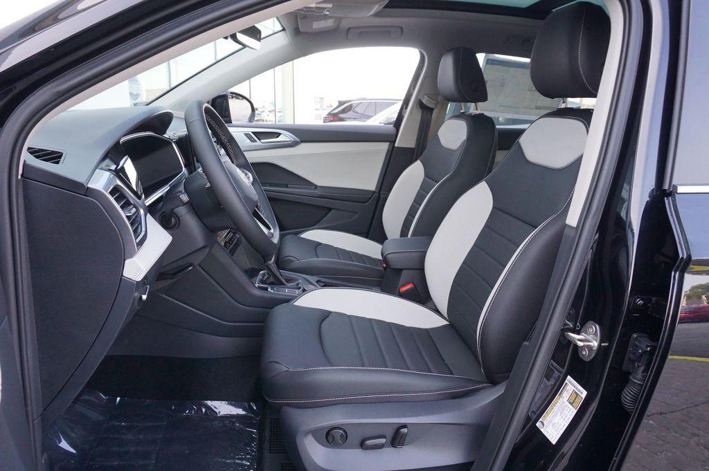 2026 Volkswagen Taos 1.5T SEL