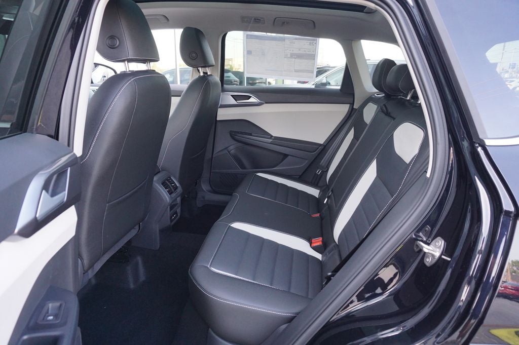 2026 Volkswagen Taos 1.5T SEL