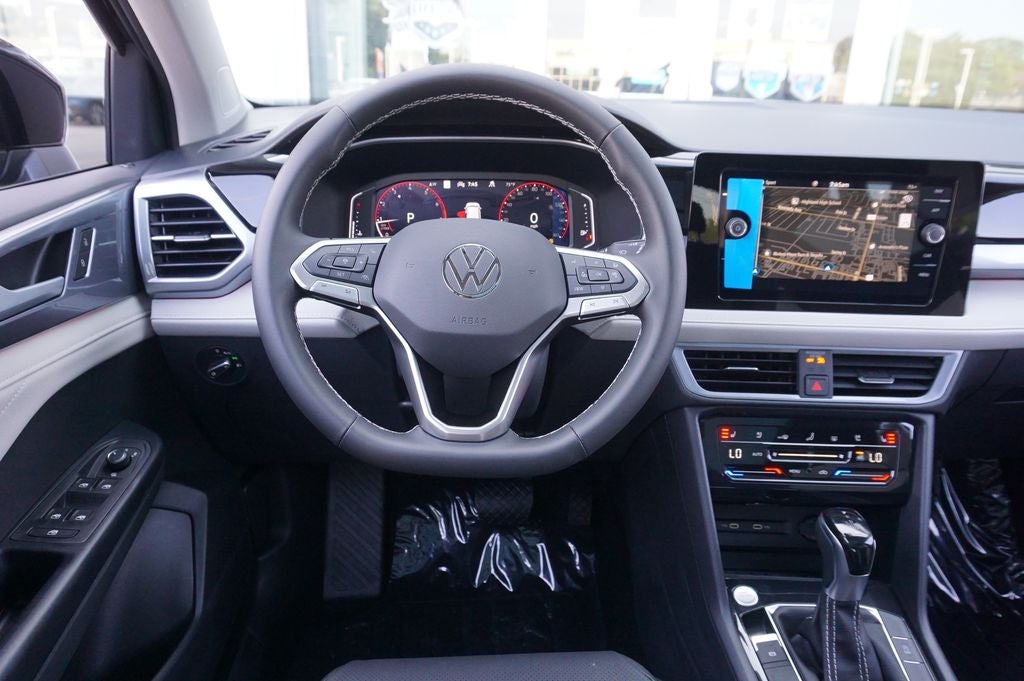 2026 Volkswagen Taos 1.5T SEL