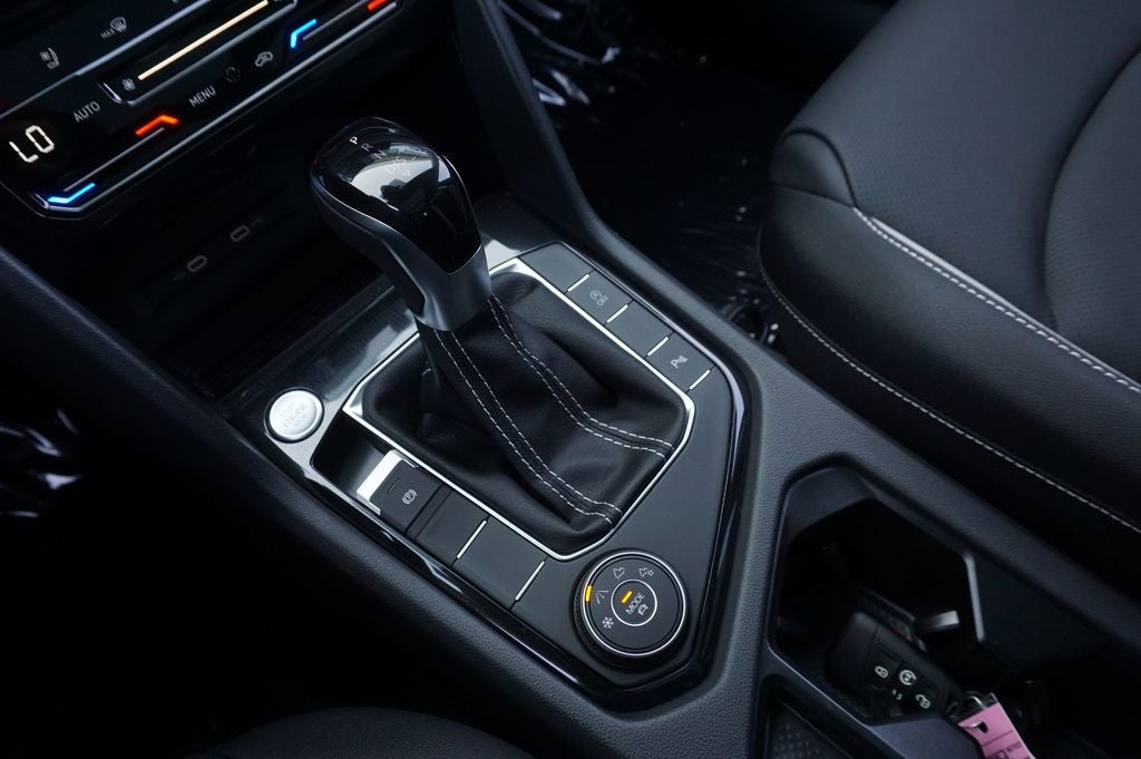 2026 Volkswagen Taos 1.5T SEL