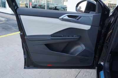 2026 Volkswagen Taos 1.5T SEL