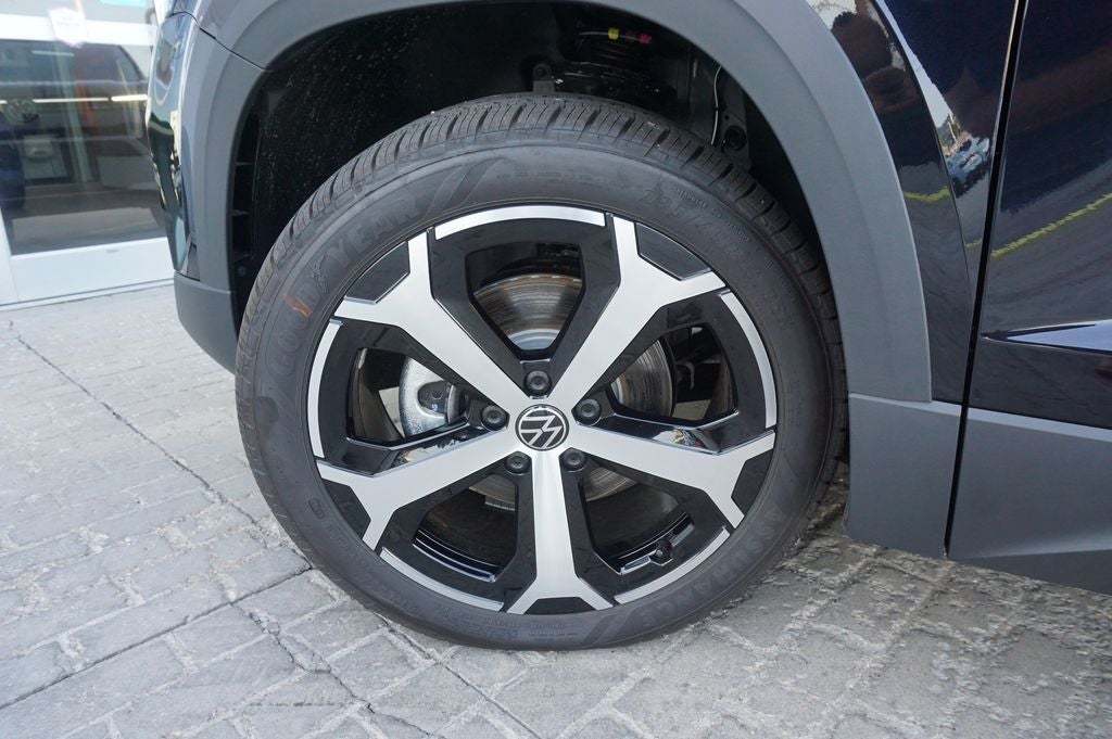 2026 Volkswagen Taos 1.5T SEL