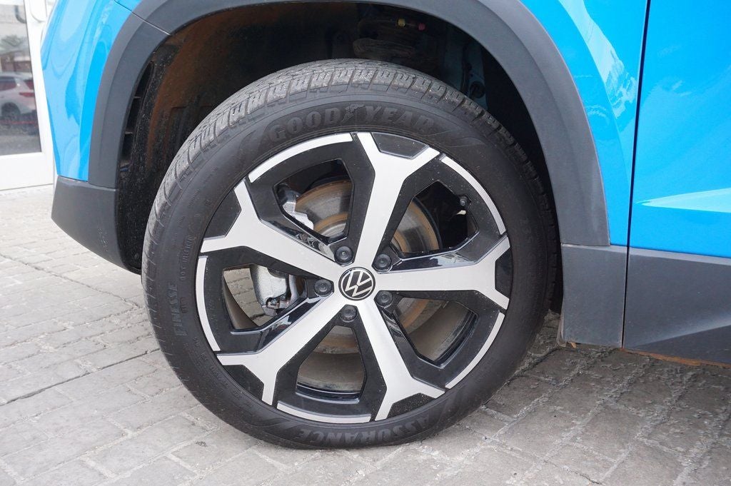 2025 Volkswagen Taos 1.5T SEL