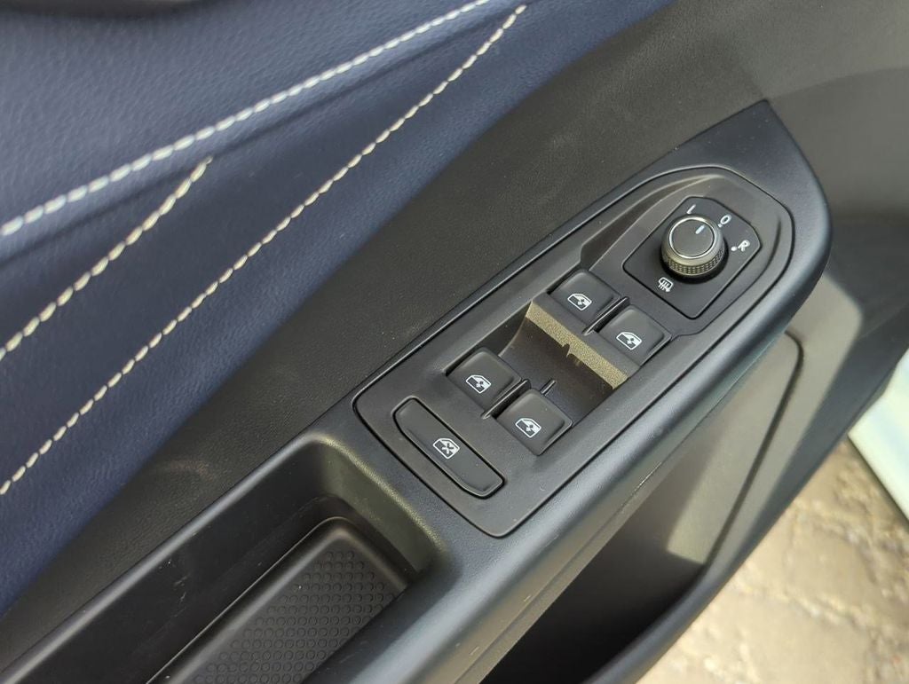 2025 Volkswagen Taos 1.5T SEL