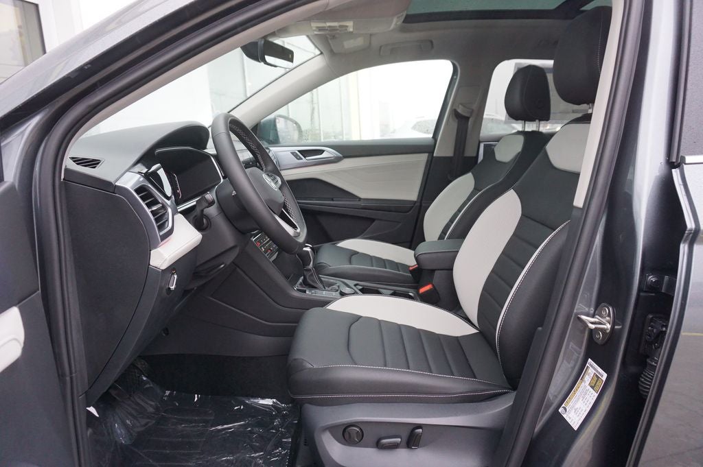2026 Volkswagen Taos 1.5T SEL