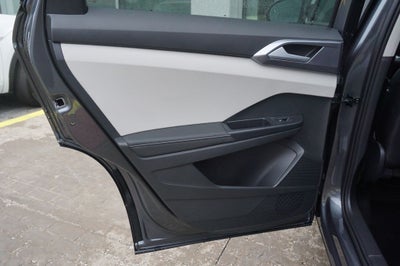 2026 Volkswagen Taos 1.5T SEL