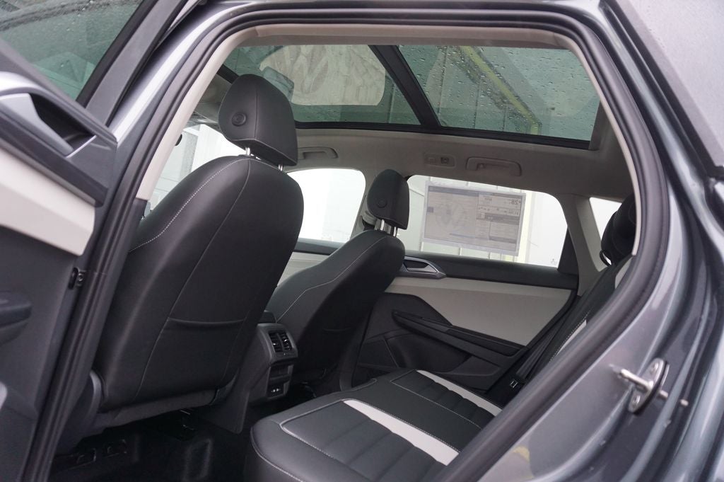 2026 Volkswagen Taos 1.5T SEL