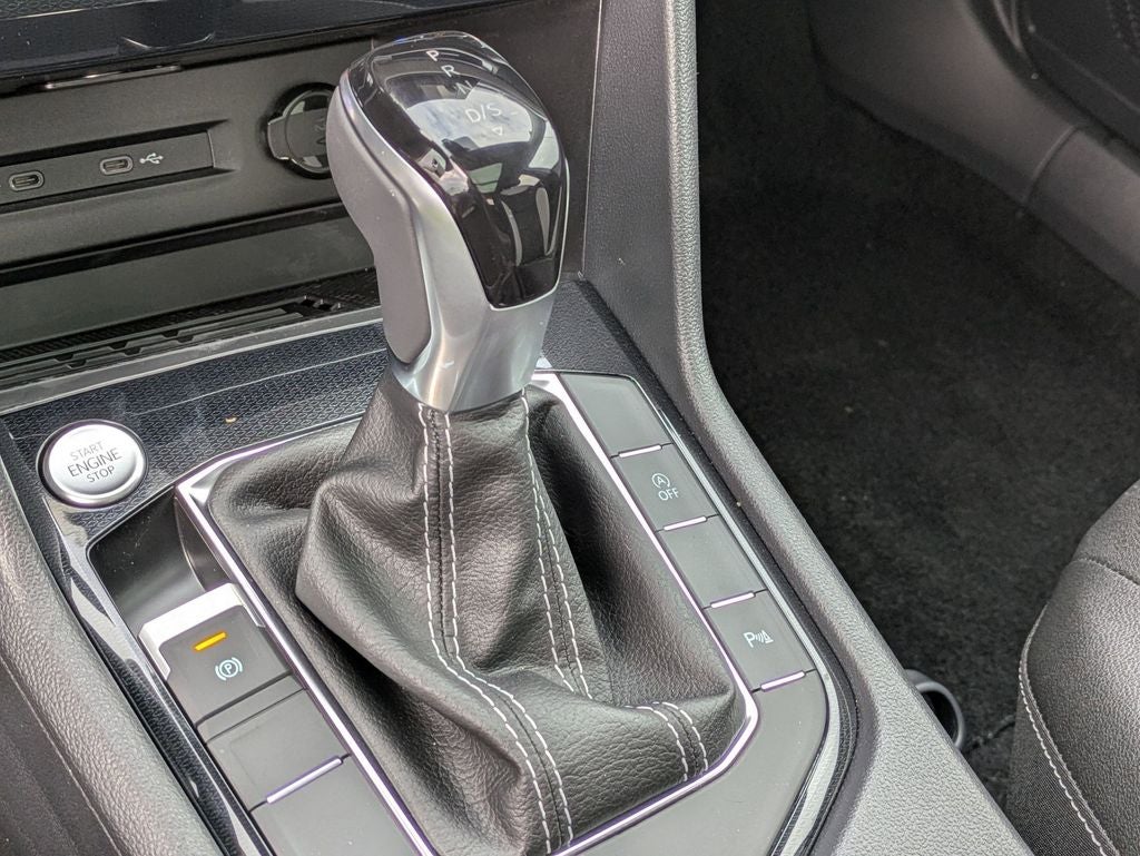 2025 Volkswagen Taos 1.5T SEL