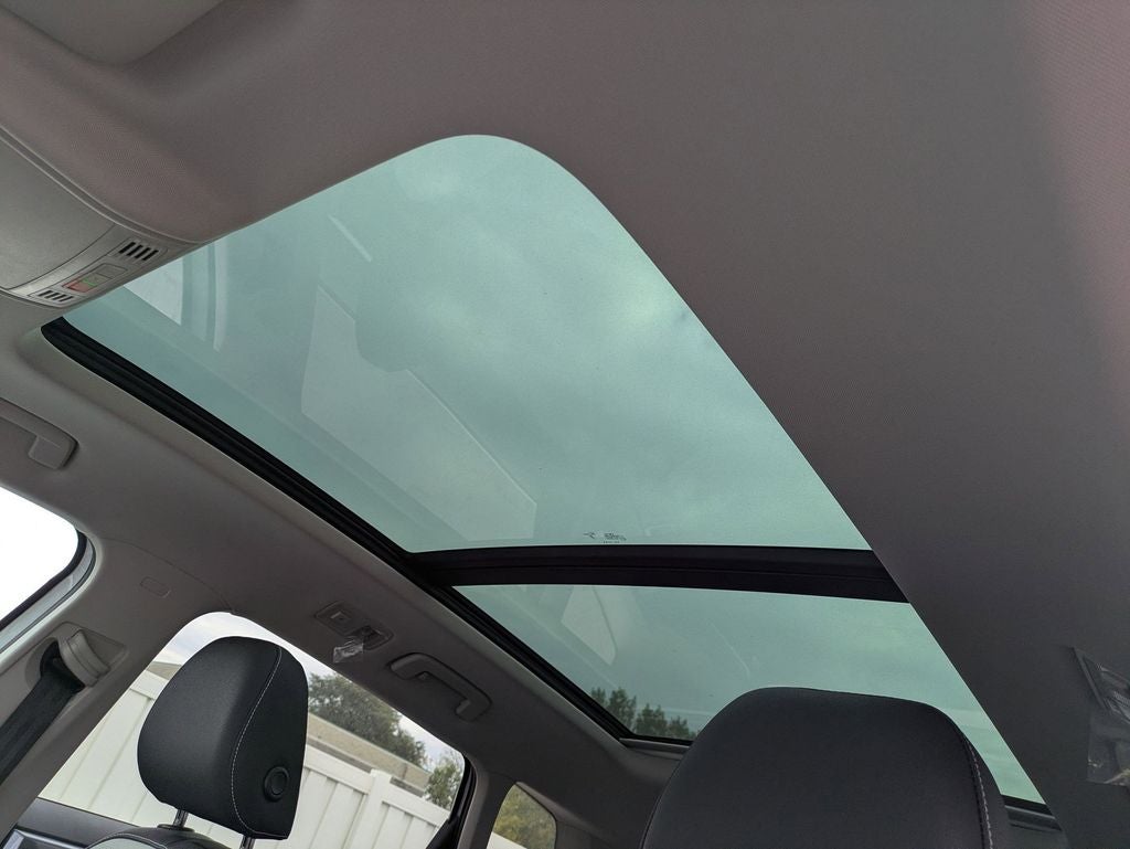 2025 Volkswagen Taos 1.5T SEL