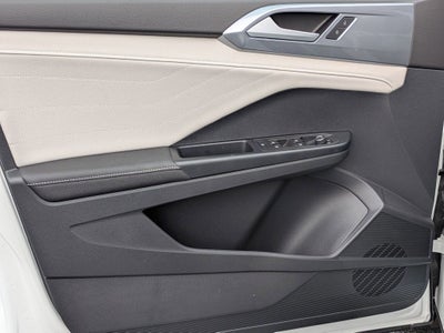 2025 Volkswagen Taos 1.5T SEL