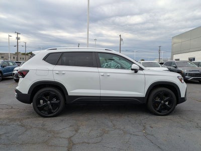 2025 Volkswagen Taos 1.5T SEL