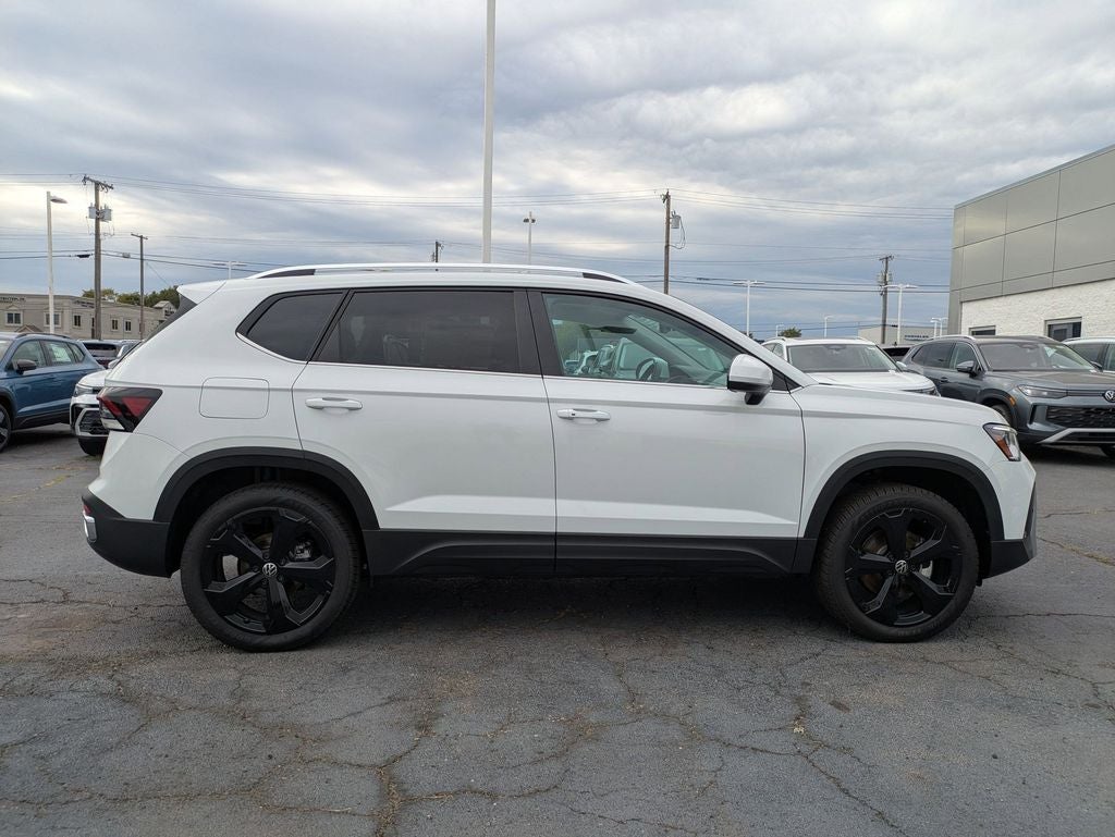 2025 Volkswagen Taos 1.5T SEL