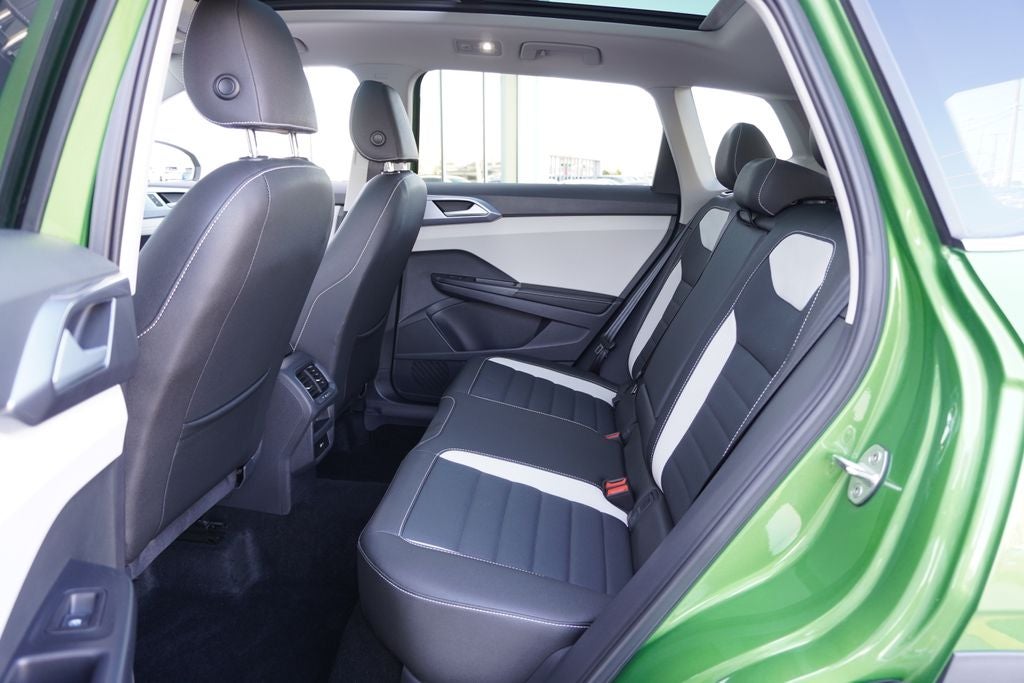 2025 Volkswagen Taos 1.5T SEL