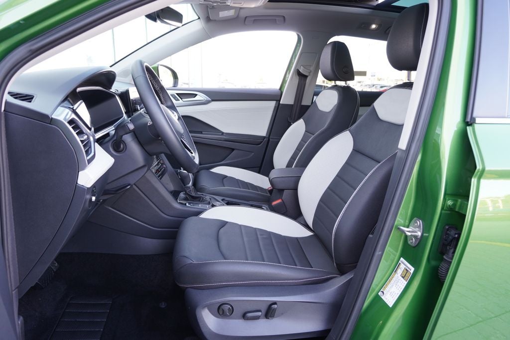 2025 Volkswagen Taos 1.5T SEL