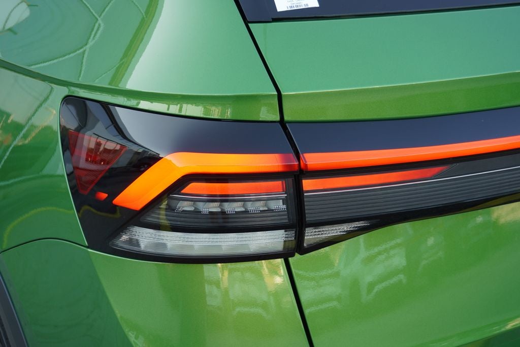 2025 Volkswagen Taos 1.5T SEL