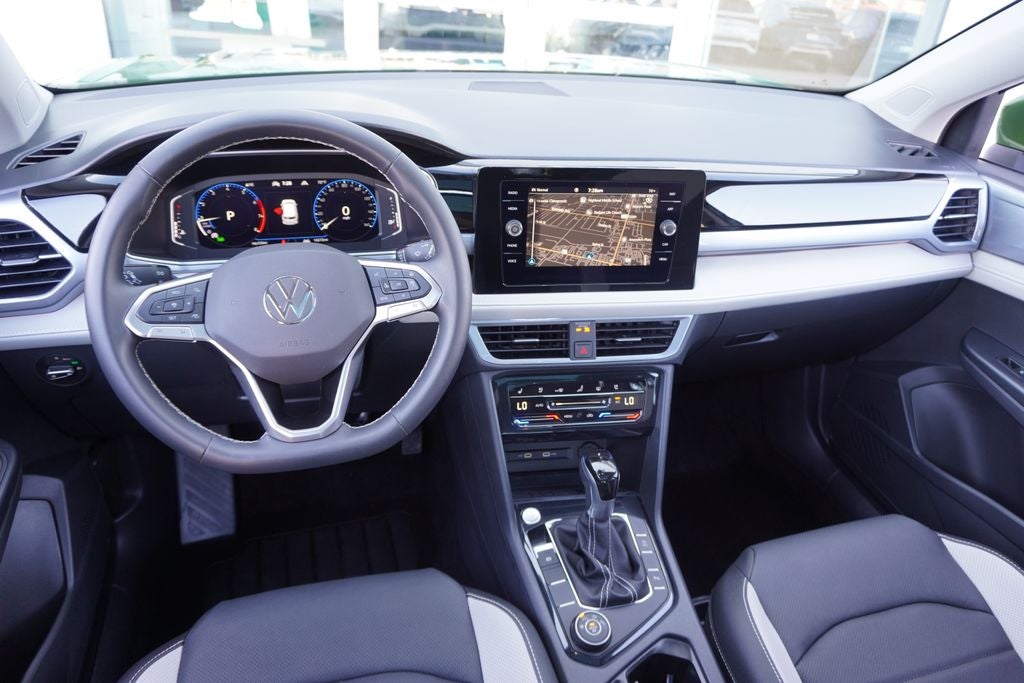 2025 Volkswagen Taos 1.5T SEL