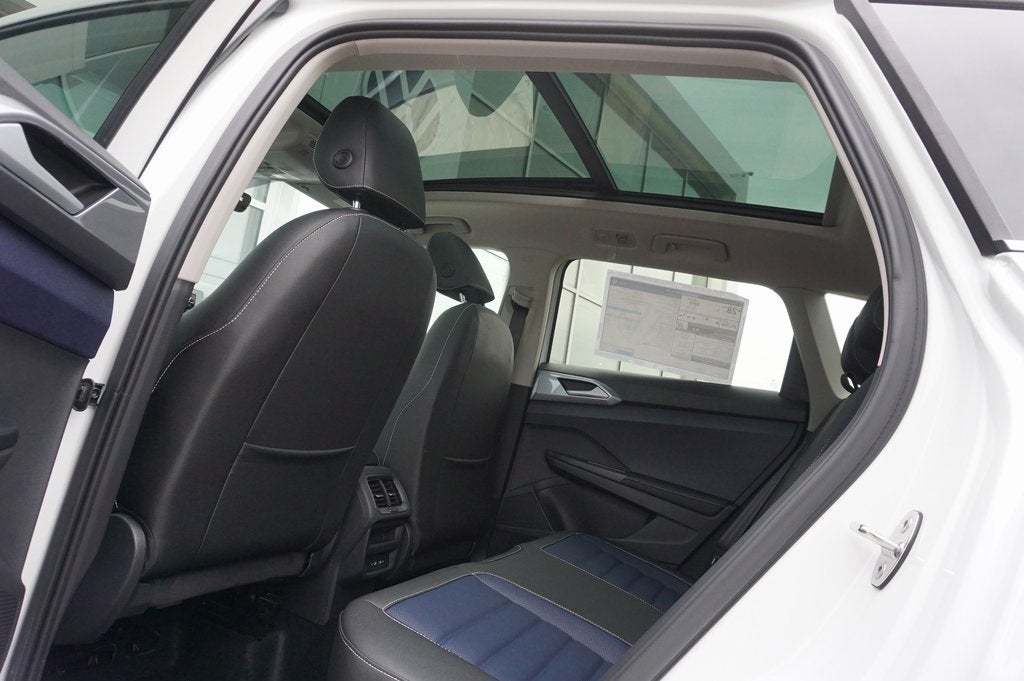 2026 Volkswagen Taos 1.5T SEL