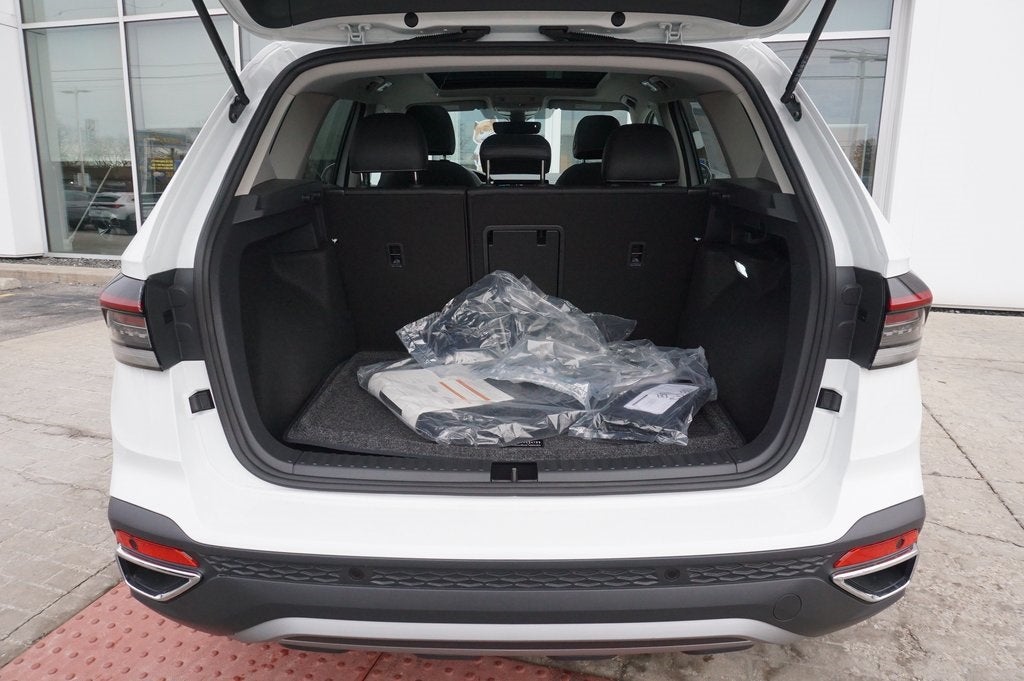 2026 Volkswagen Taos 1.5T SEL