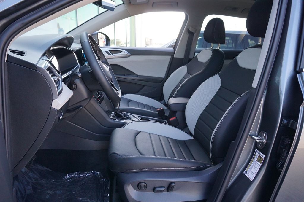 2026 Volkswagen Taos 1.5T SEL