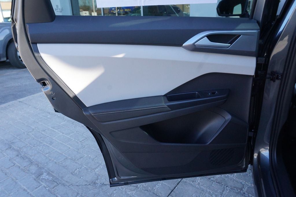 2026 Volkswagen Taos 1.5T SEL