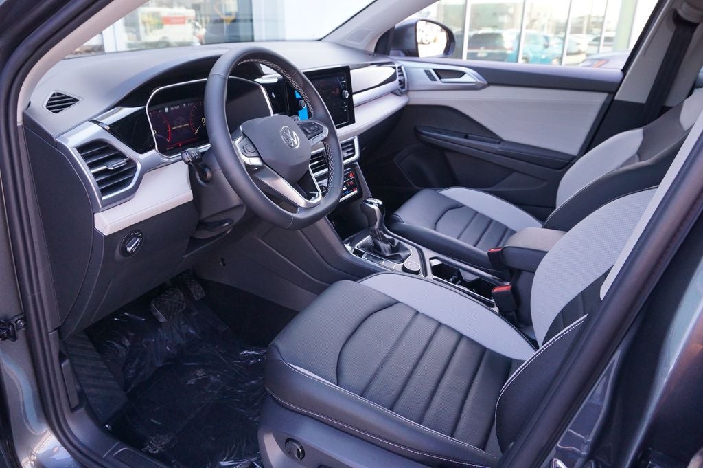 2026 Volkswagen Taos 1.5T SEL