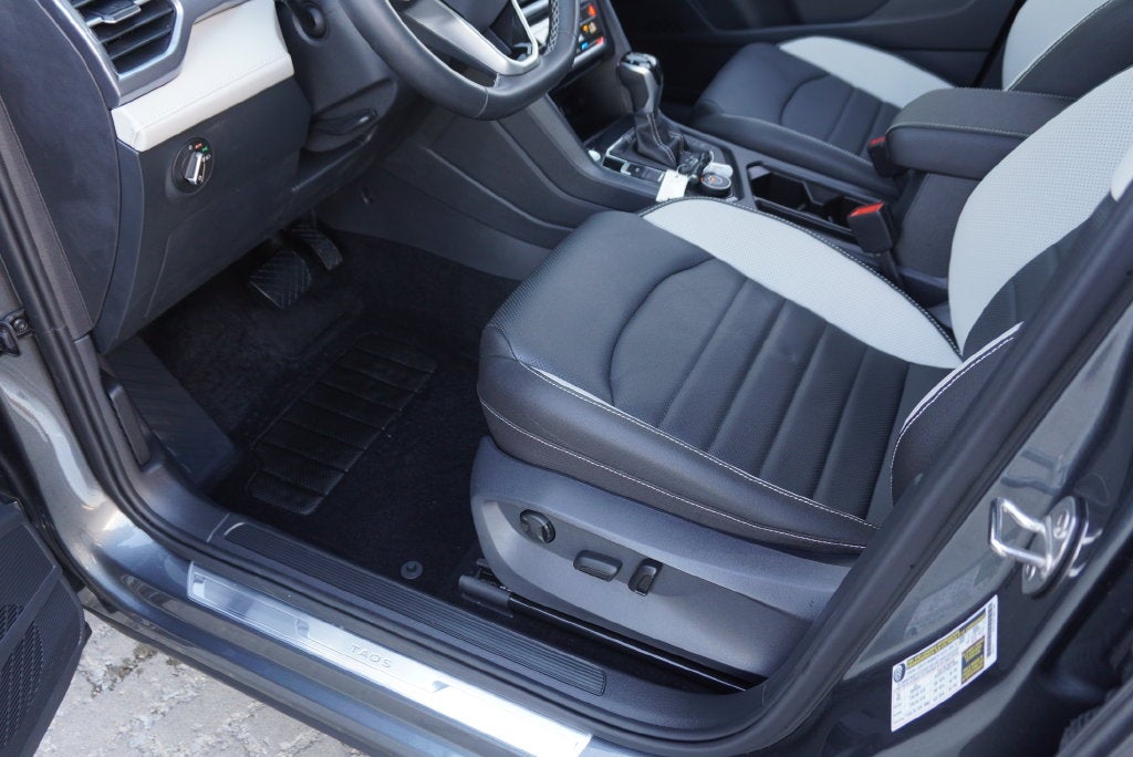 2026 Volkswagen Taos 1.5T SEL